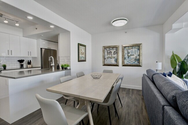 Photo du bâtiment - 910 Beach Ave