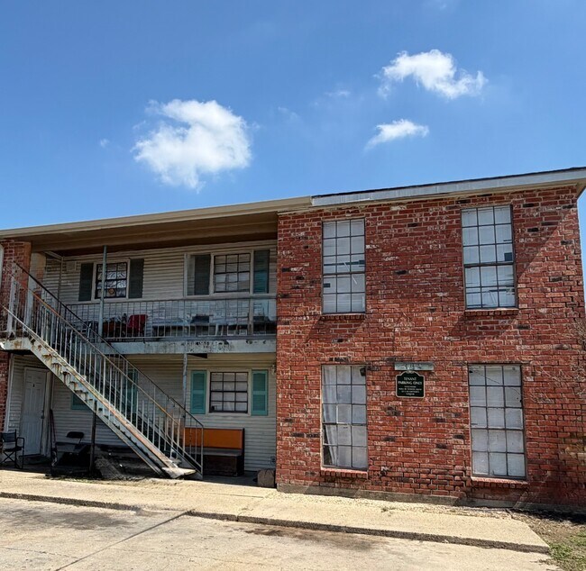 Foto del edificio - 104 Sweetbriar St