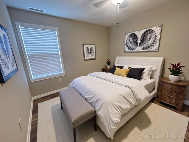 Building Photo - Never Occupied - Brand New 2 bedroom 2 bath Duplex in Kimberling City, MO - Ask us about Move In ...