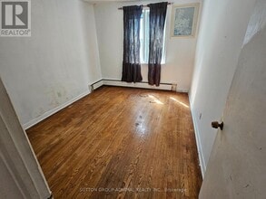 Building Photo - 7 Elway Ct