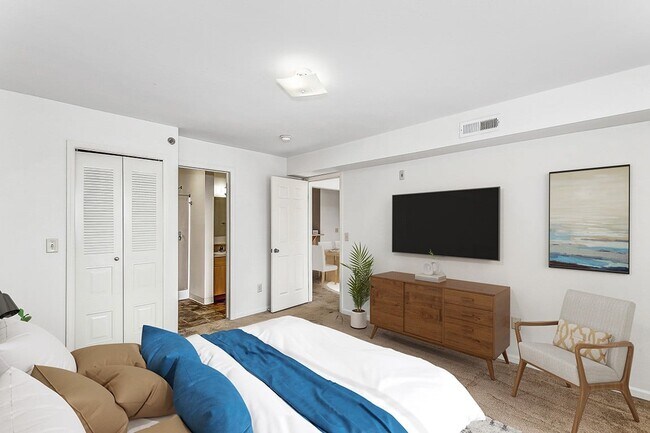 Foto del edificio - Tall Oaks Apartment Homes