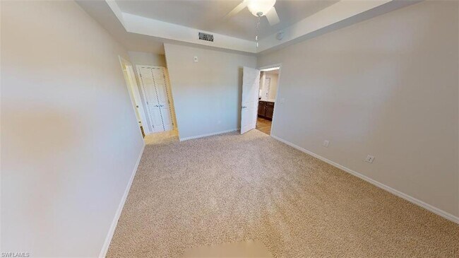 Foto del edificio - 1734 Savona Pkwy W