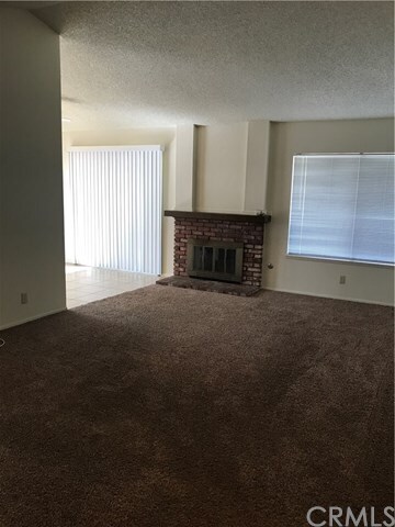 Building Photo - 14937 Silvertree Rd