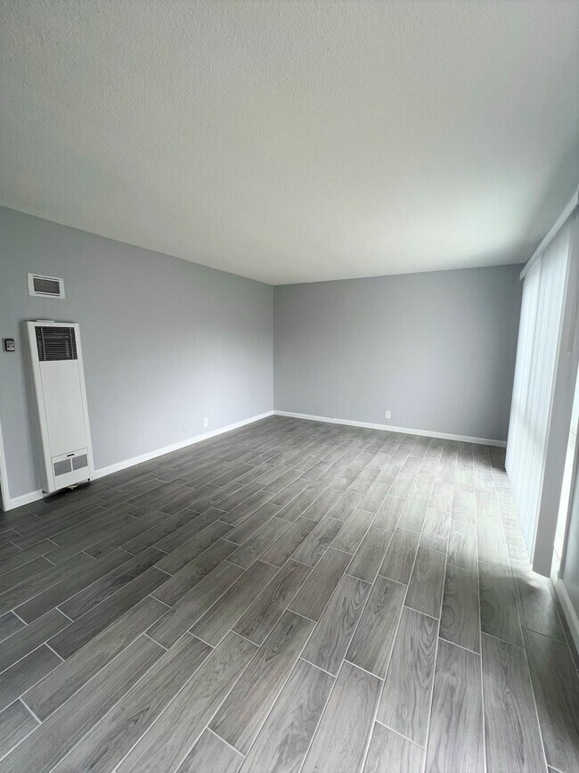 Foto del edificio - 201 N Montague Ave