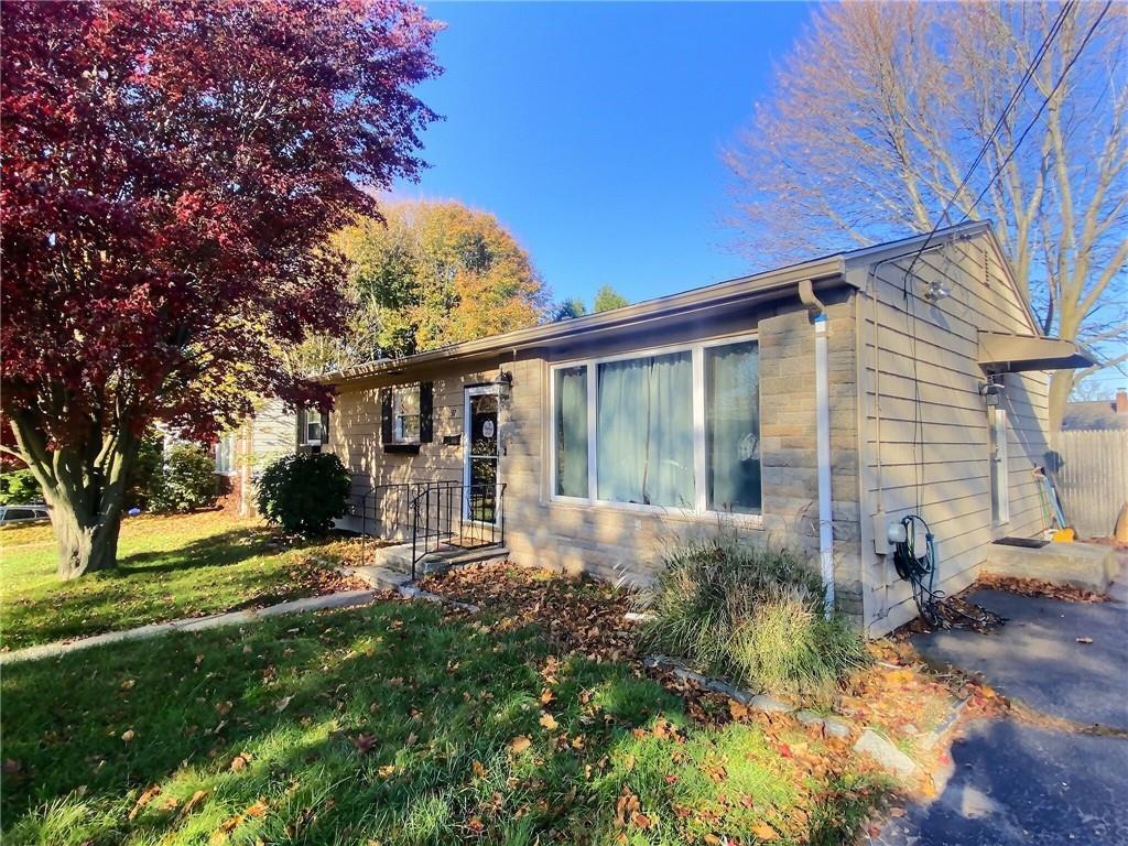 Primary Photo - 37 Pleasant View Dr