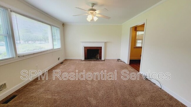 Photo - 2512 Castle Hayne Rd House