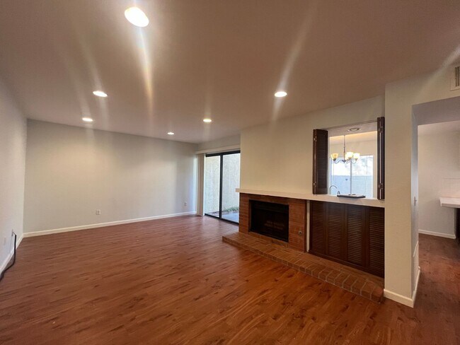 Building Photo - 4458 Via Pasear
