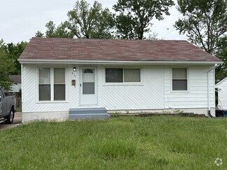 Building Photo - 411 Cameron Rd