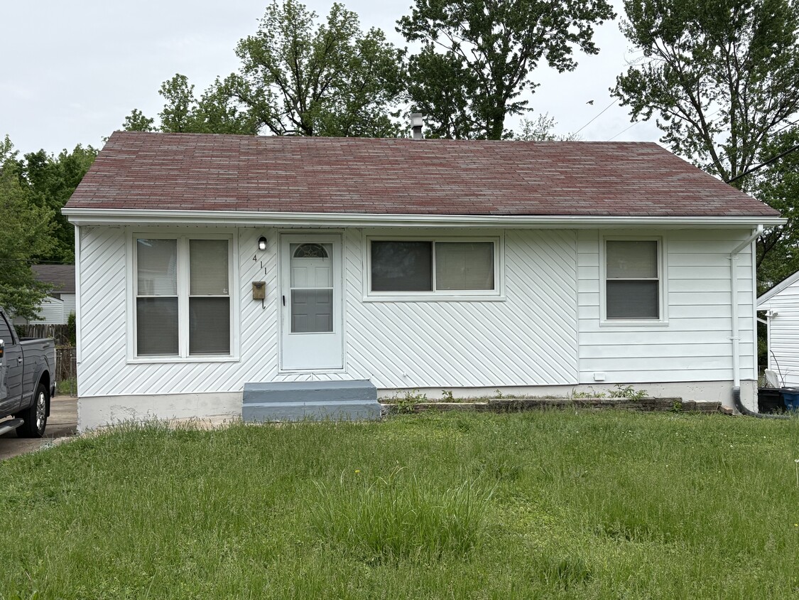 Primary Photo - 411 Cameron Rd