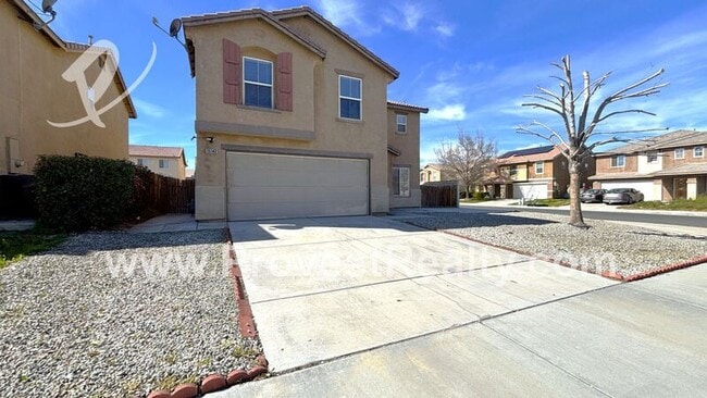 Foto del edificio - 15142 Foal Ct