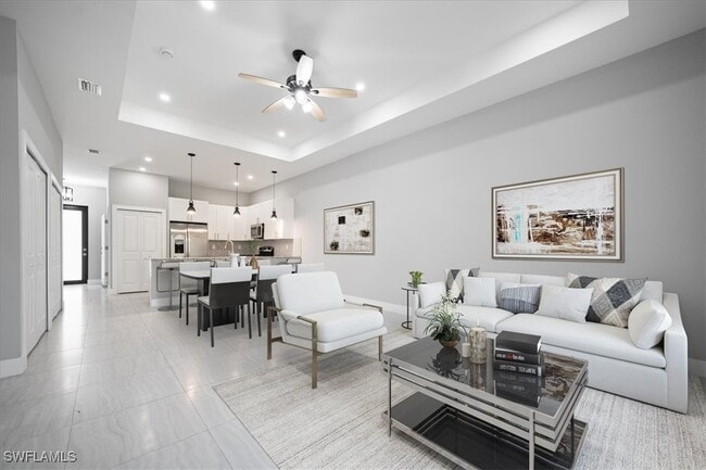 Foto del edificio - 2400 Wanda Ave N