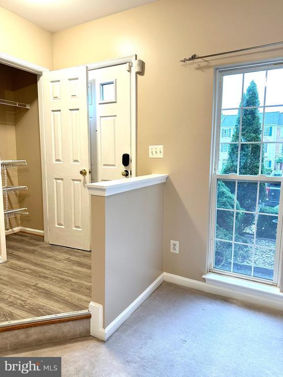 Building Photo - 21057 Pickerelweed Terrace