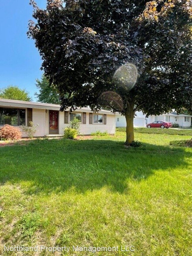 Foto del edificio - 3 br, 1.5 bath House - 3184 Rennie St