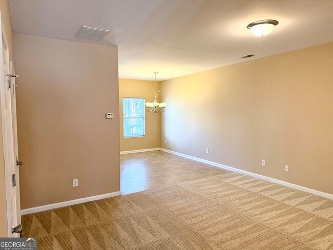 Building Photo - 2390 Camden Oak Way