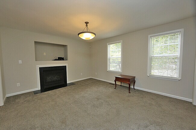 Building Photo - 4213 Farrington Road