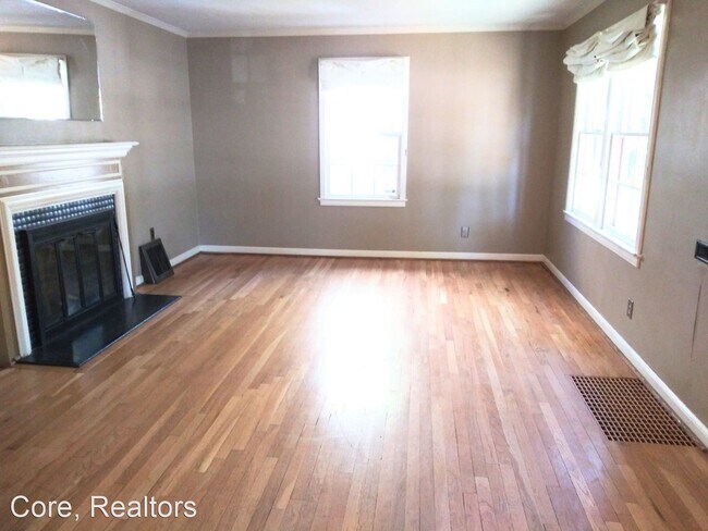Building Photo - 4 br, 2 bath House - 7231 N. Foss Ave.