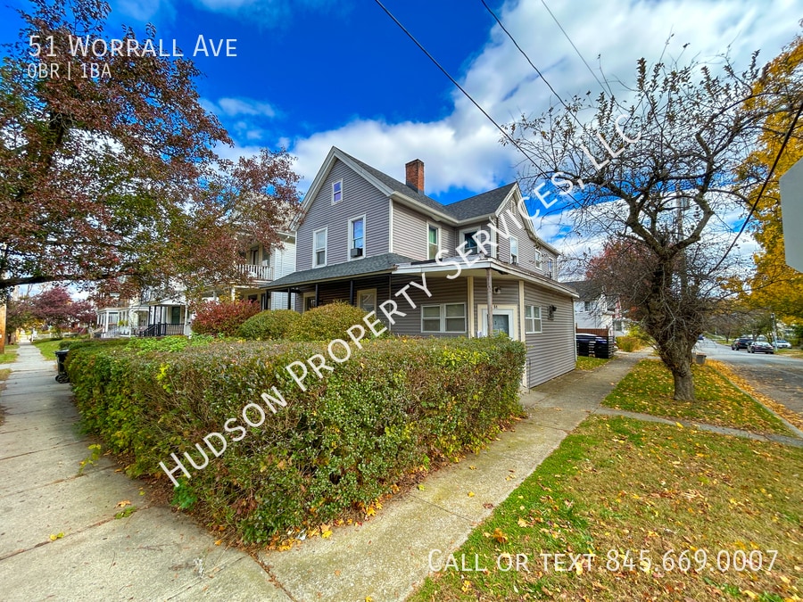 Foto principal - 51 Worrall Ave