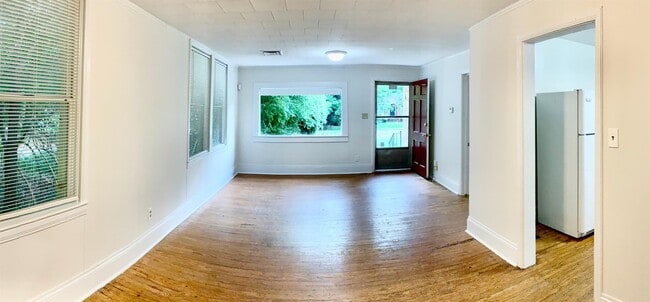 Photo - 290 Sunset Dr House