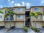 Foto principal - 1100 Crestwood Ct S