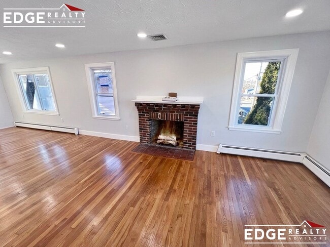 Building Photo - 34 Crawford Rd