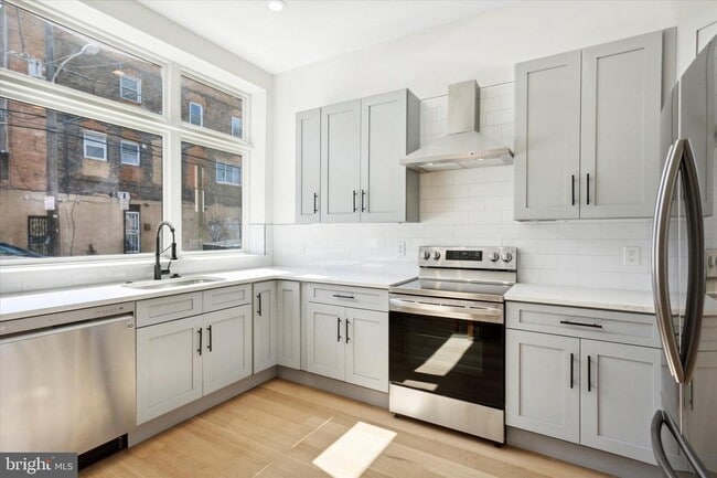 Foto del edificio - 1754 S Chadwick St