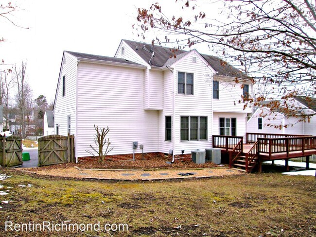 Foto del edificio - 4 br, 2.5 bath House - 4319 Jacobs Bend Ter