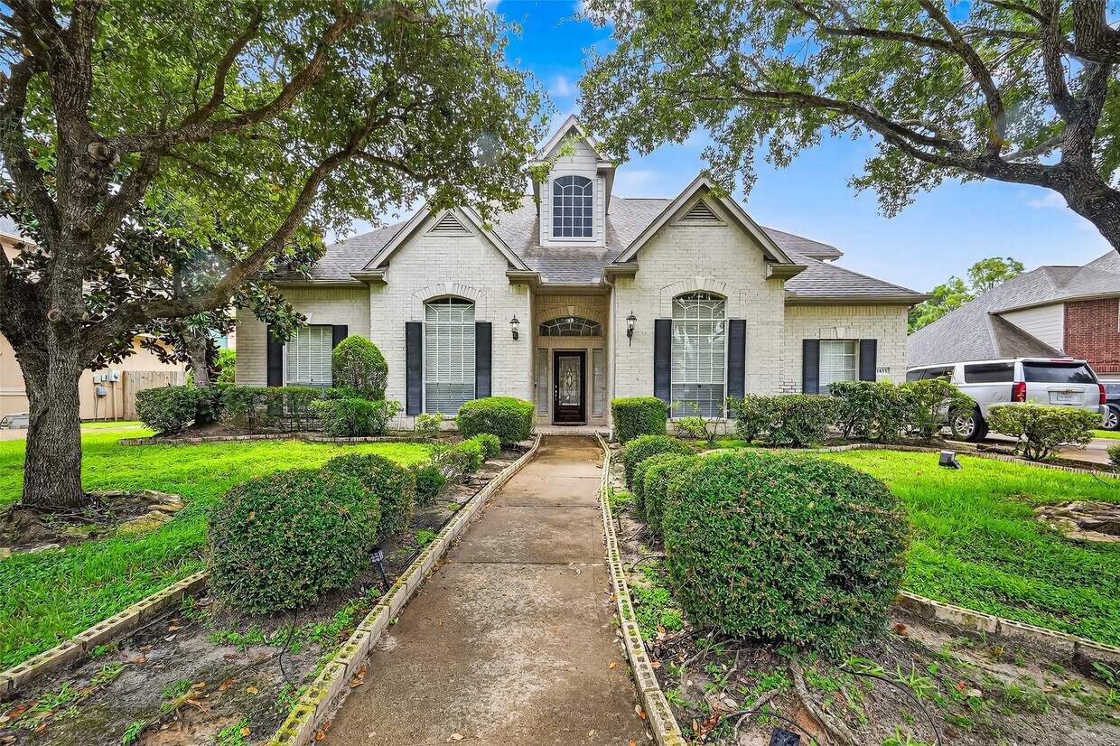 Foto principal - 11011 Newport Bridge Ln