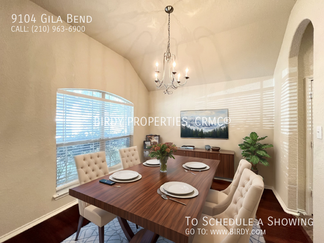 Foto del edificio - "Charming 3-Bed, 2-Bath Retreat with 1892 ...