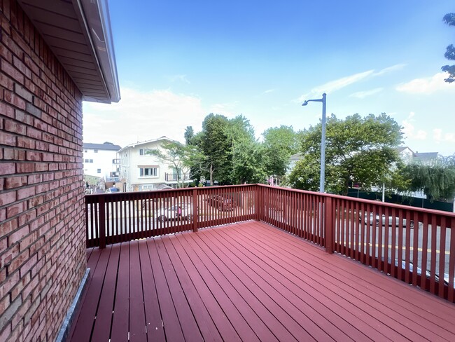 Building Photo - 40 Blueberry Ln