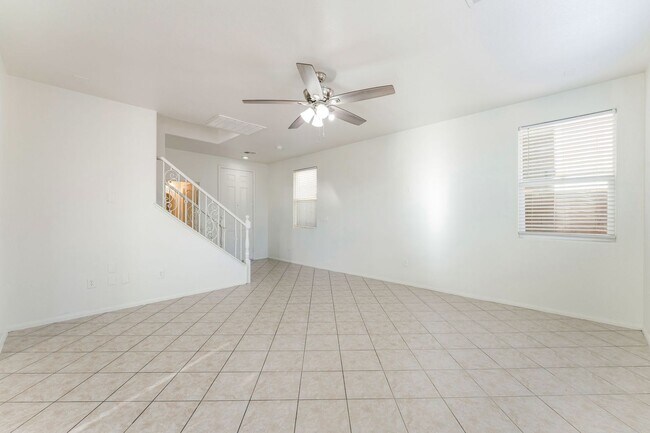 Foto del edificio - Upgraded 3-Bedroom Home in Gated Community!
