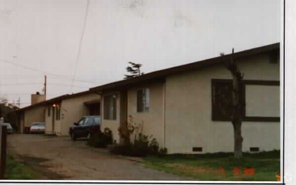 Building Photo - 33443-33447 9th St