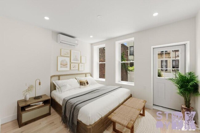 Foto del edificio - 2 bedroom in RIDGEWOOD NY 11385