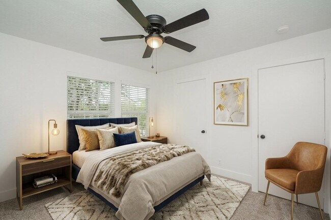 Building Photo - 9939 Farrell Dr