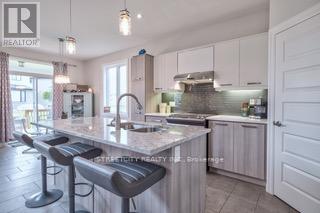 Photo du bâtiment - 2091 Wateroak Dr