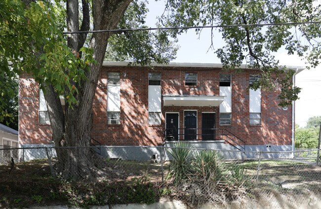 Foto del edificio - 891 North