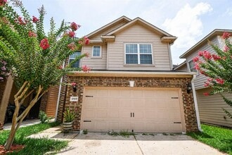 Building Photo - 10909 Panther Ct