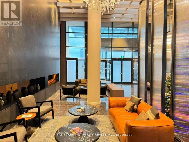 Building Photo - 8 Interchange Wy