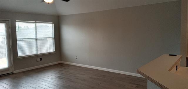 Foto del edificio - 14048 Wrangler Way