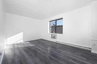 Building Photo - 415-417-417 Central Ave