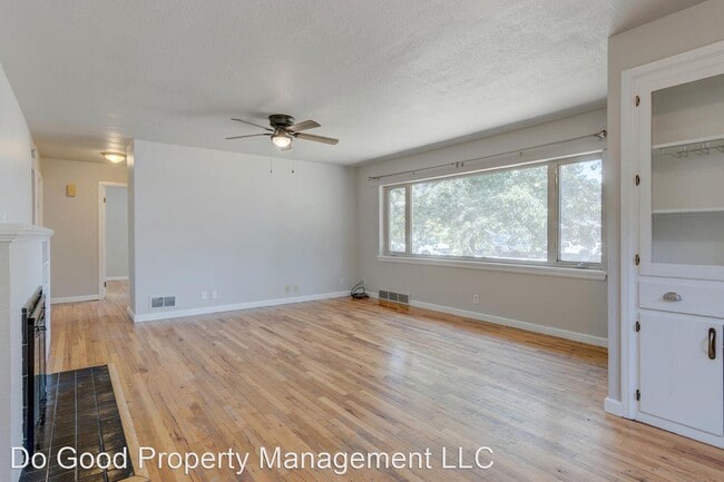 Building Photo - 3 br, 1 bath House - 1706 S. Hervey St
