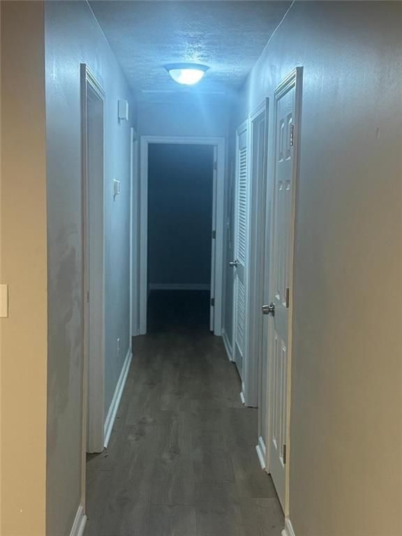 Foto del edificio - 1996 Cleburne Pkwy