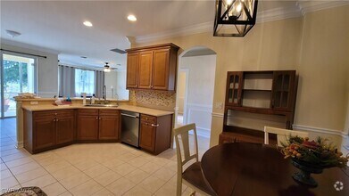 Building Photo - 12766 Ivory Stone Loop
