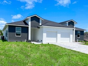 Building Photo - 8495 Agate St