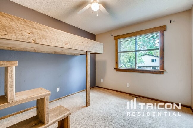 Building Photo - 6769 15th St Ct N