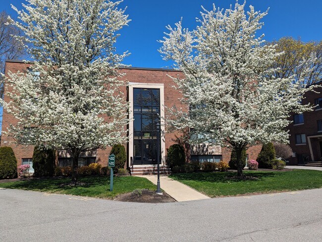 Foto del edificio - 191 W Wyoming Ave