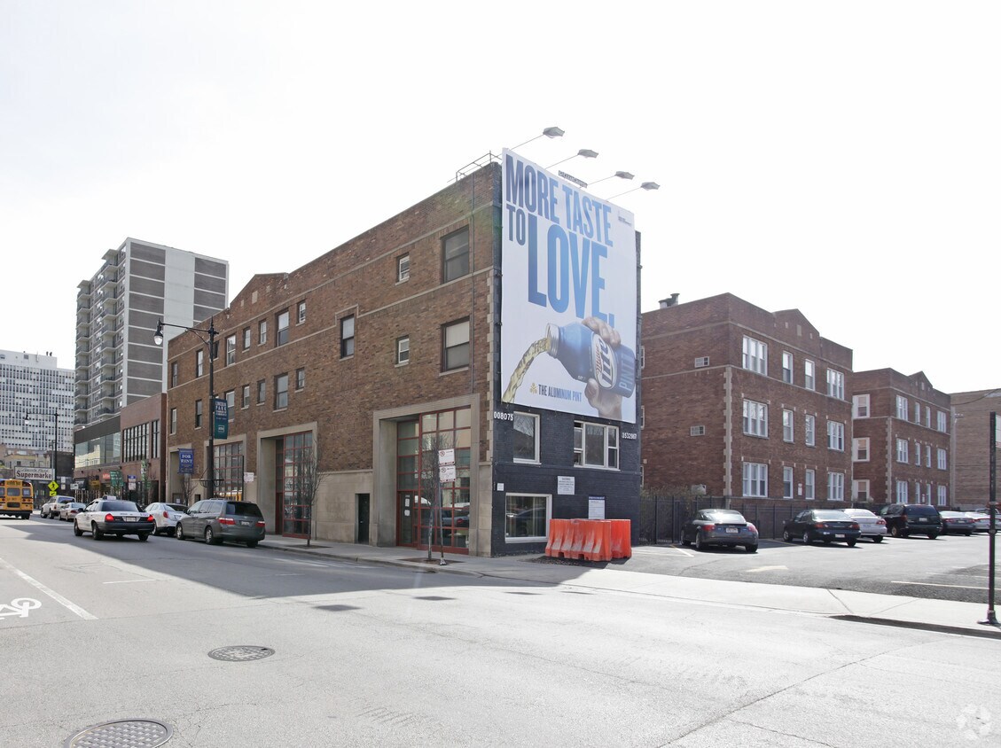 2514- 2518 N Clark St - 2514-2518 N Clark St