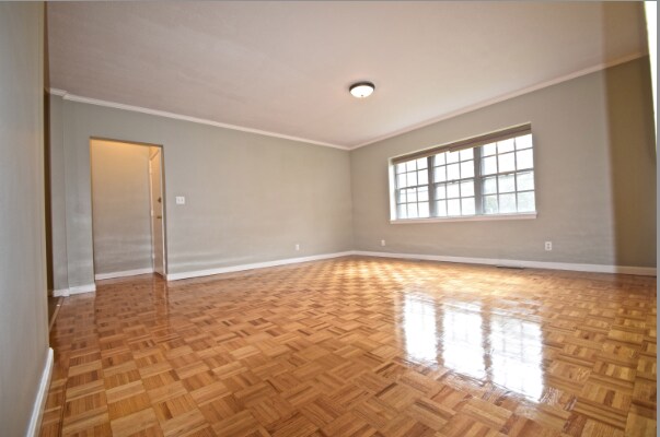 Foto del edificio - 35 Lake Shore Ct