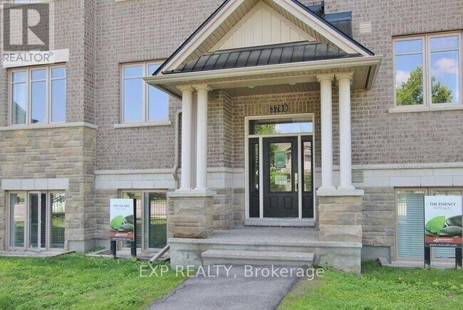 Photo du bâtiment - 3789 Canyon Walk Dr