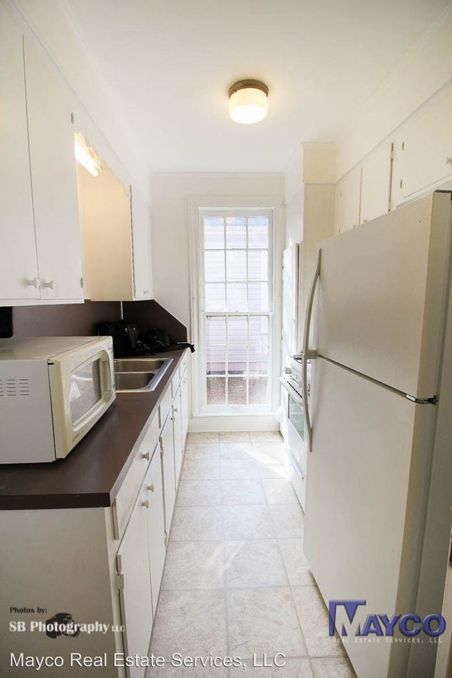 Foto del edificio - 3429 Beverly Pl