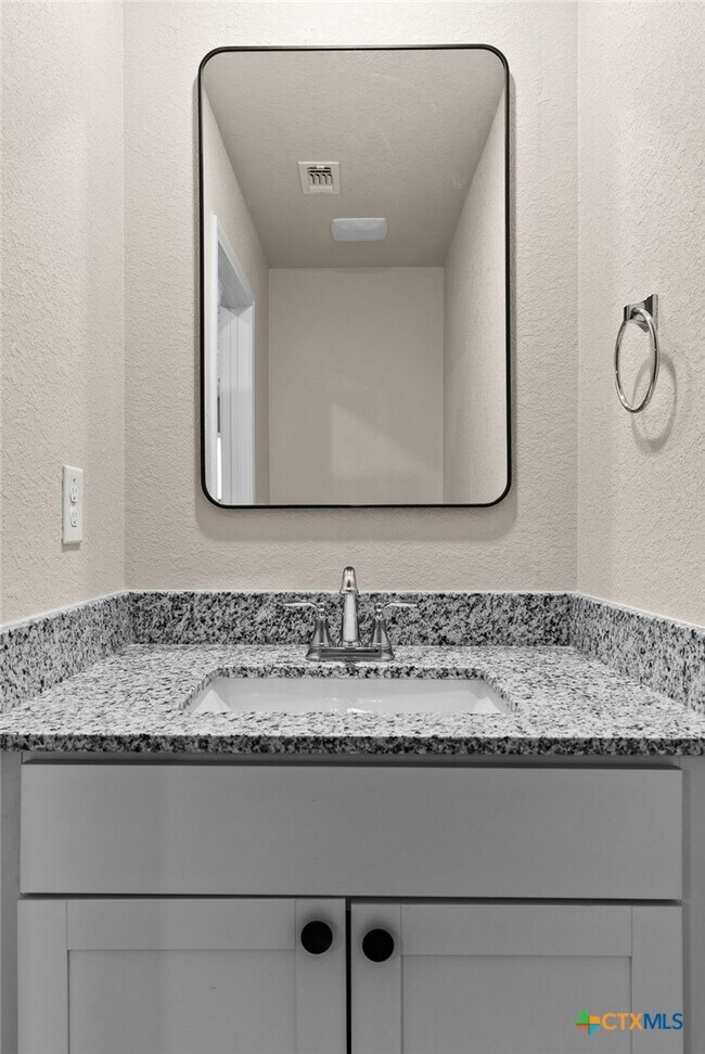 Foto del edificio - 803 White Meadow Ln